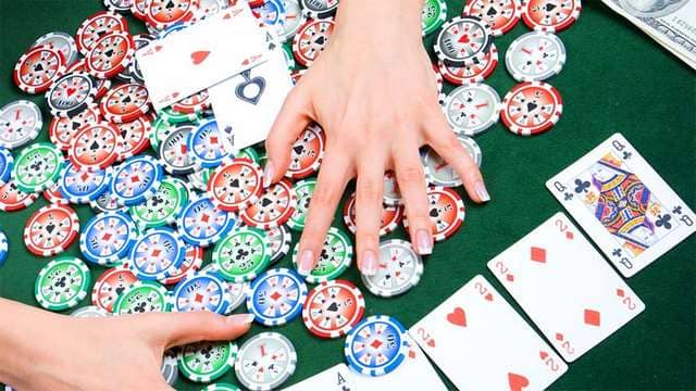 Thủ thuật đánh Poker chuẩn xác